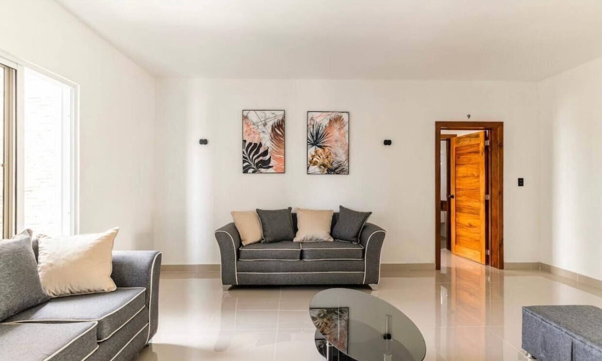 La Mulata Villa | 20-bedroom villa with basketball 🏀 and badminton 🎱 courts (Sosua, Dominican Republic)