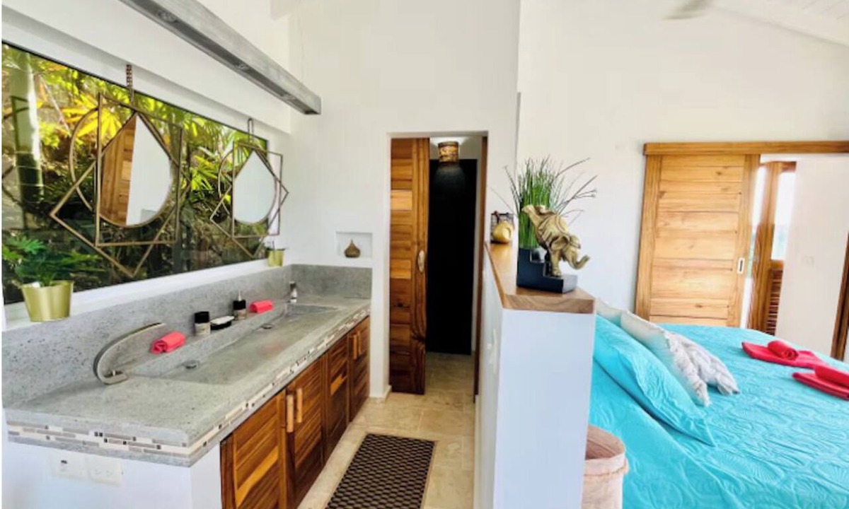 Las Terrenas House | 3 Bedroom Ocean View Villa with Infinity Pool