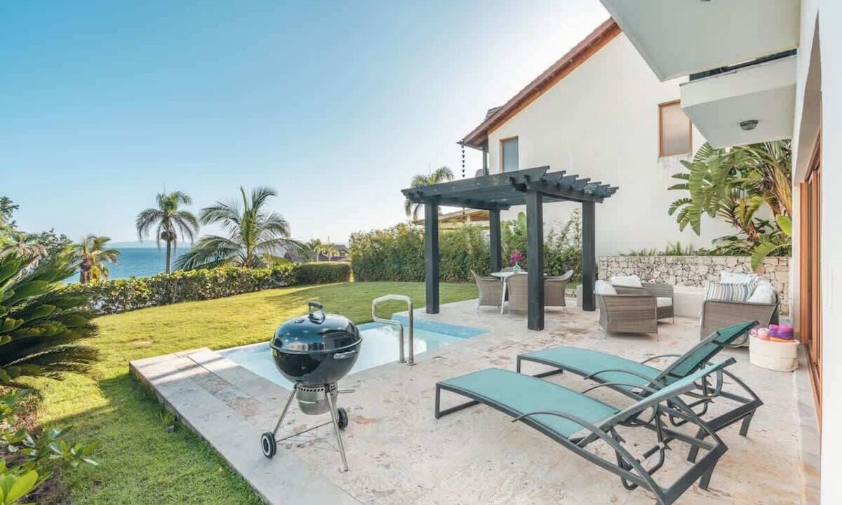 Sanchez Villa | 3br 10 guests ocean view Bbq in Samana