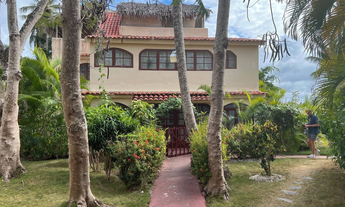 Bavaro Condo | 5 Star Rated, Beautiful Beach. Best Value at Bavaro Beach! No Extra Fees