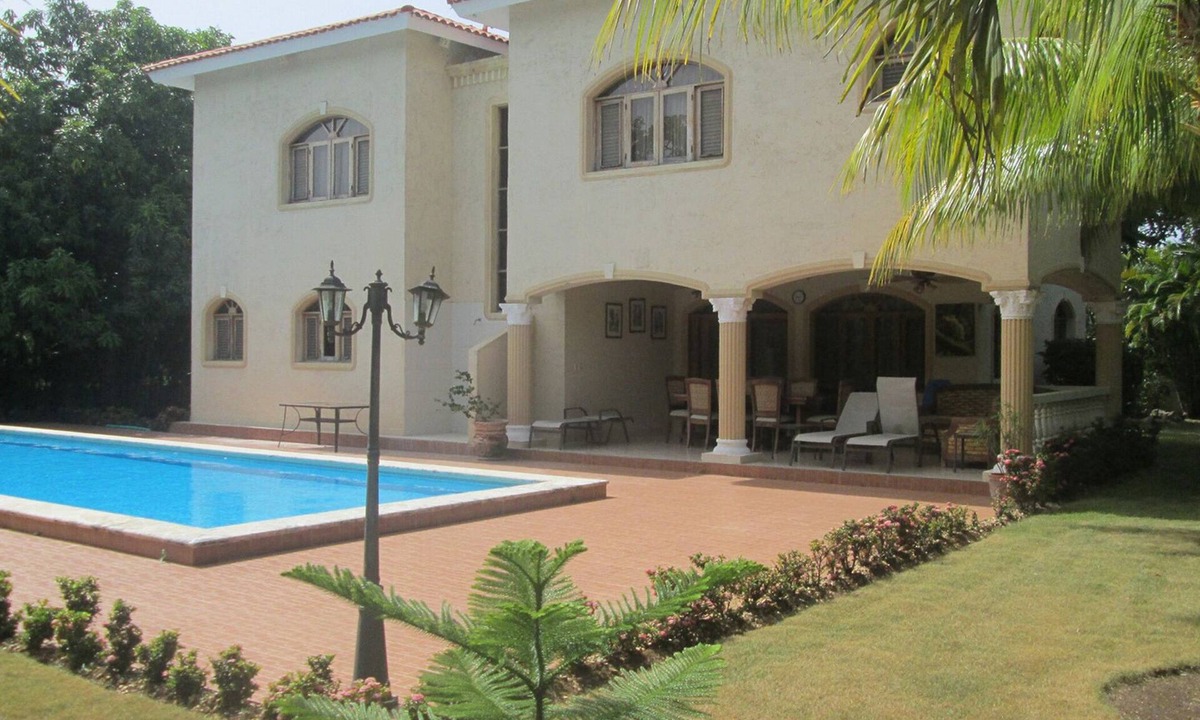 Sosua Villa | 8BD villa complex in beachfront residence, guest-friendly, fully equipped