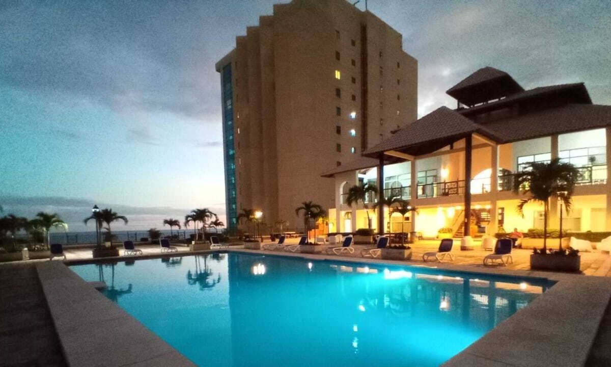 San Geronimo Apartment | Acogedor y lujoso apartamento frente al mar caribe.