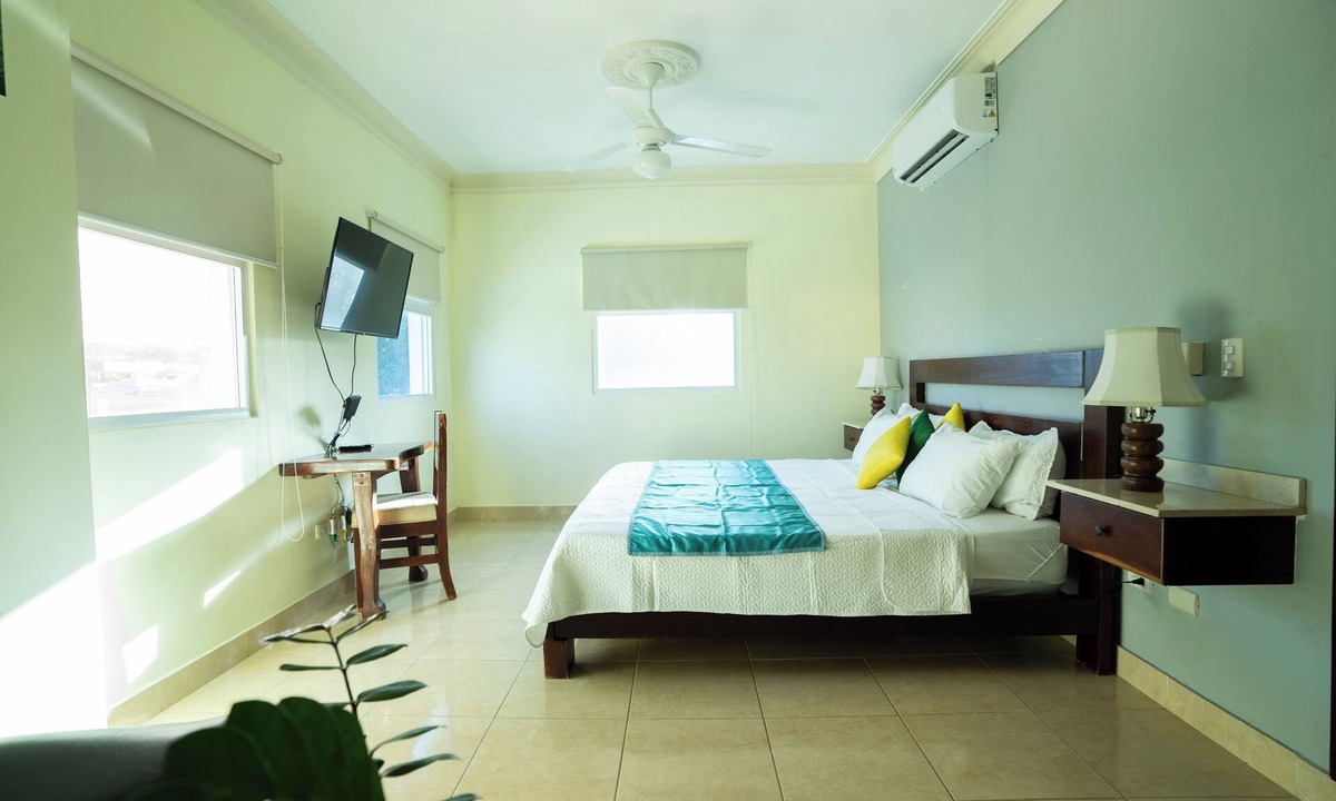 El Batey Hotel | Anton Reef