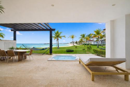 Cap Cana Marina Apartment | Beachfront Luxury Punta Palmera at Cap Cana Marina