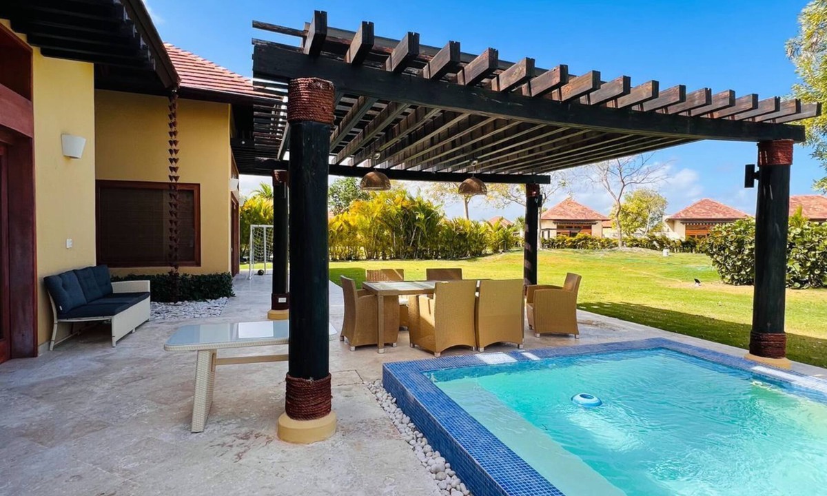 Punta Cana Villa | Beautiful villa. In the exclusive Cap Cana neighborhood, 5 minutes from the beach