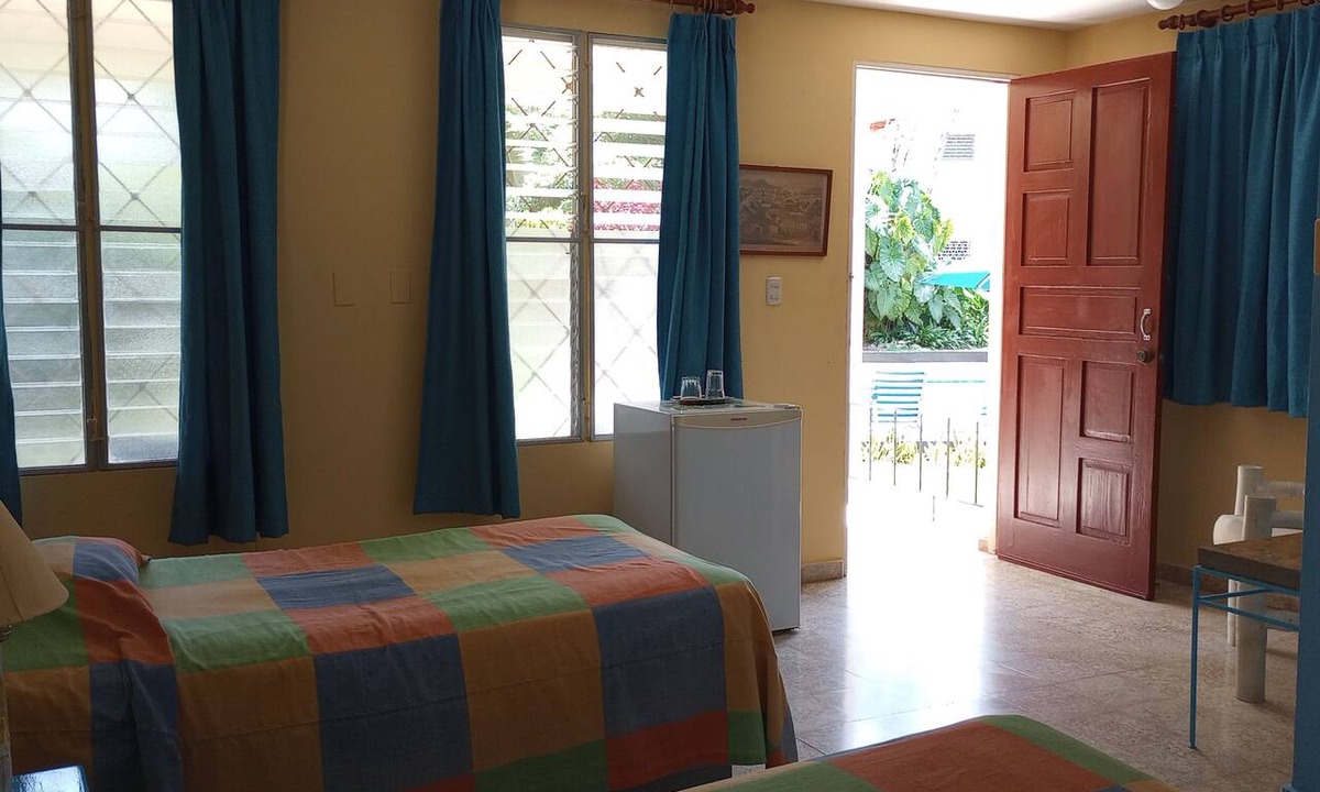 Urbanizacion Tavarez Hotel | CasaSylvie