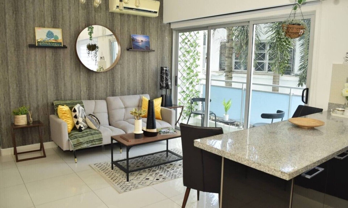 Evaristo Morales Apartment | Centrico en Piantini al lado peperoni y Loretta