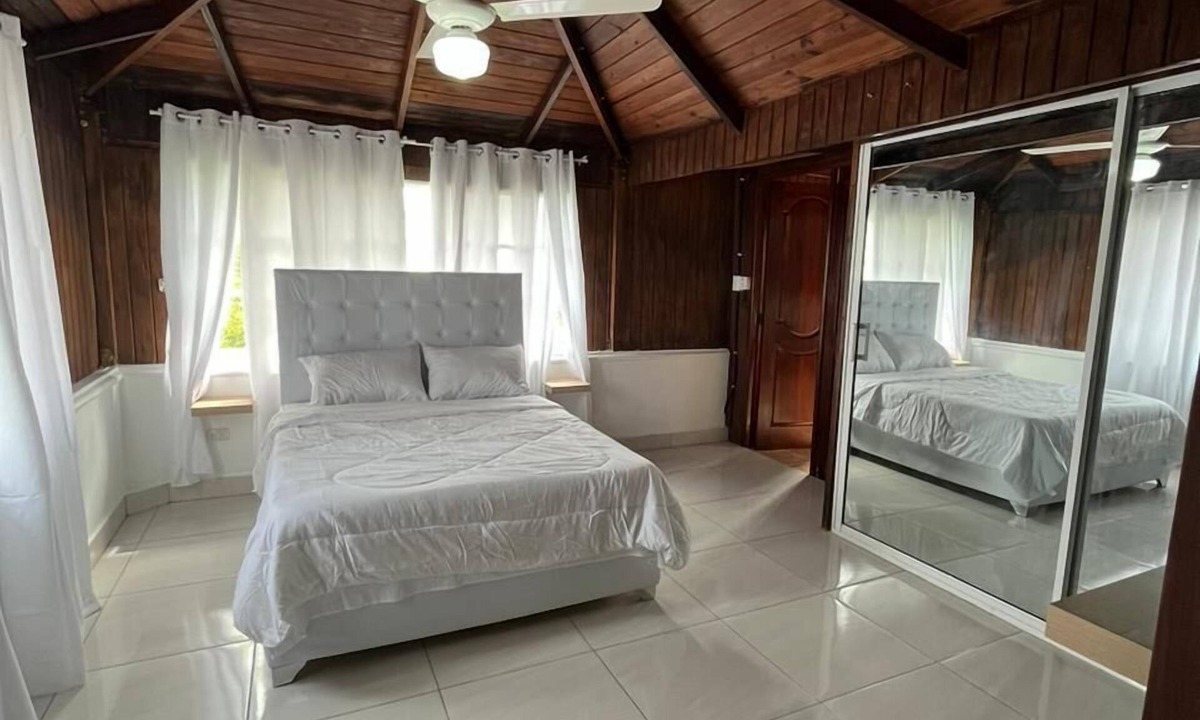 Santiago Province Hotel | El Montserrat - Hotel Boutique