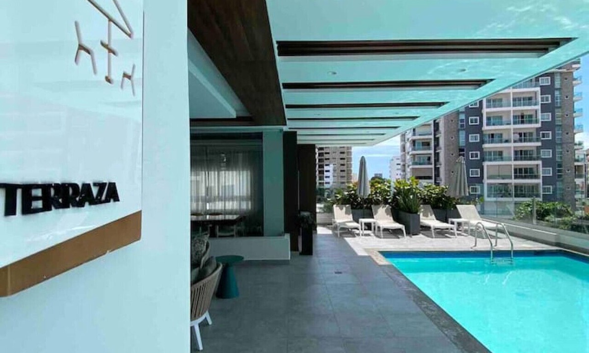 Downtown Santo Domingo Condo | Elegant, Finely Decorated City Center 2 Bdrm Condo, Pool, Near All