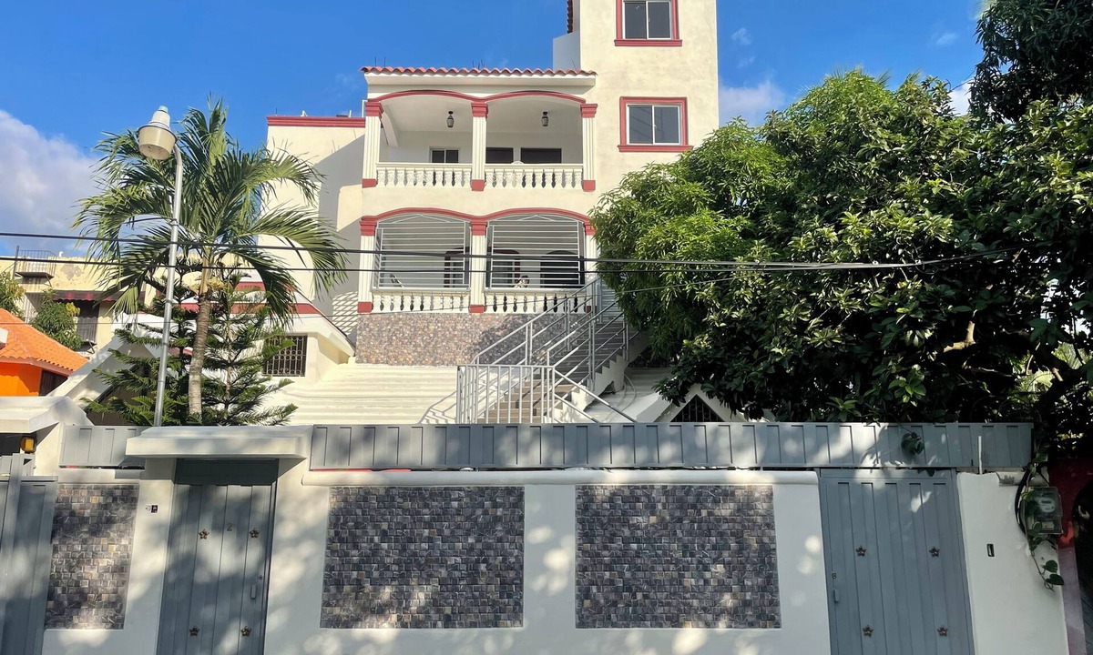 Santo Domingo Apartment | Enjoyable 2-bedroom apartment in lovely Santo Domingo center