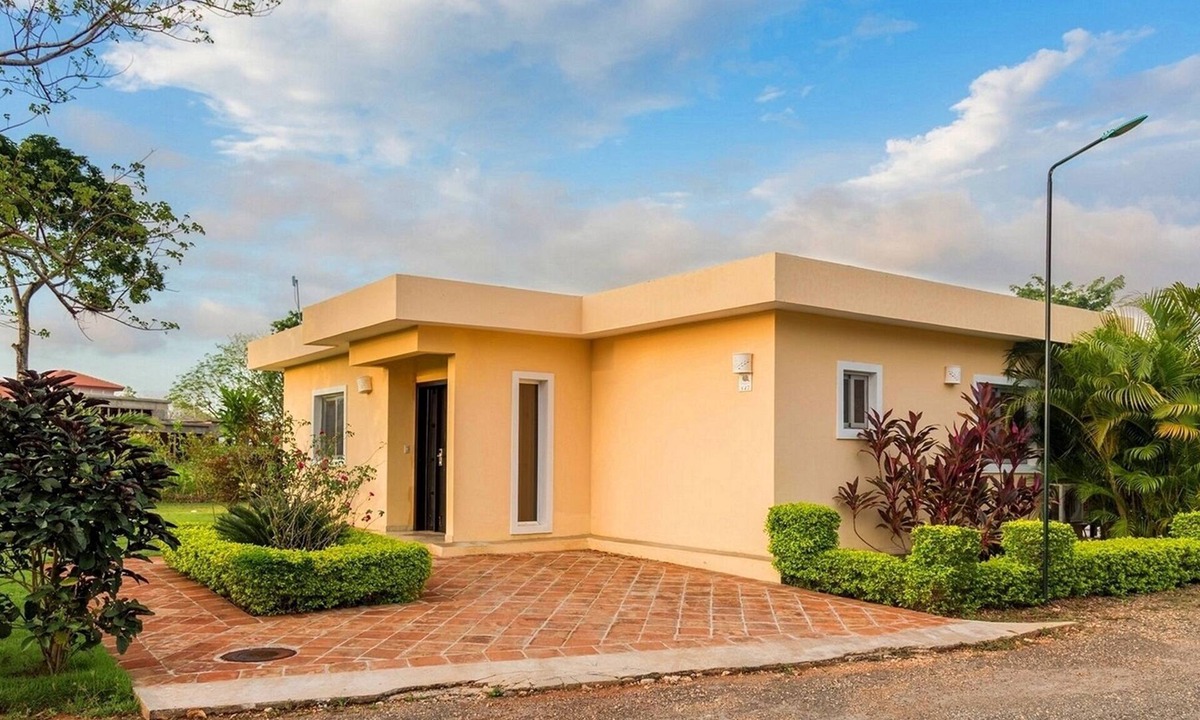 La Mulata Villa | Gated luxury resort with waterpark/tennis/restaurant/mini-golf/free shuttle bus!