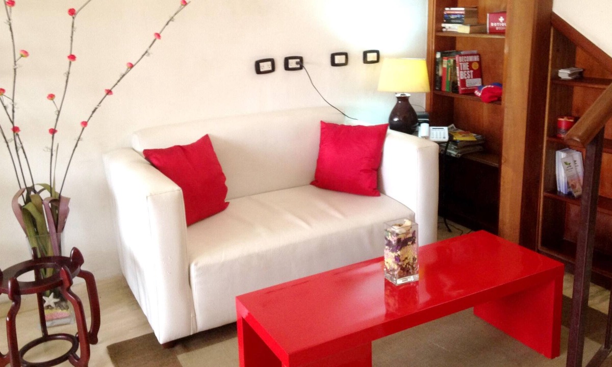 Reparto Ibarra House | Homerez - Nice house 600 m away from the beach for 2 ppl. with shared pool
