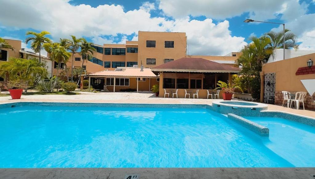 La Isabelita Hotel | Hotel Tropicana