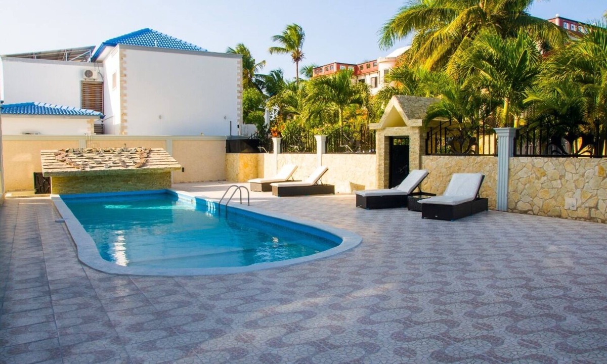 Costambar Villa | La Palladian, a luxury villa with views of the golf course and a private pool.