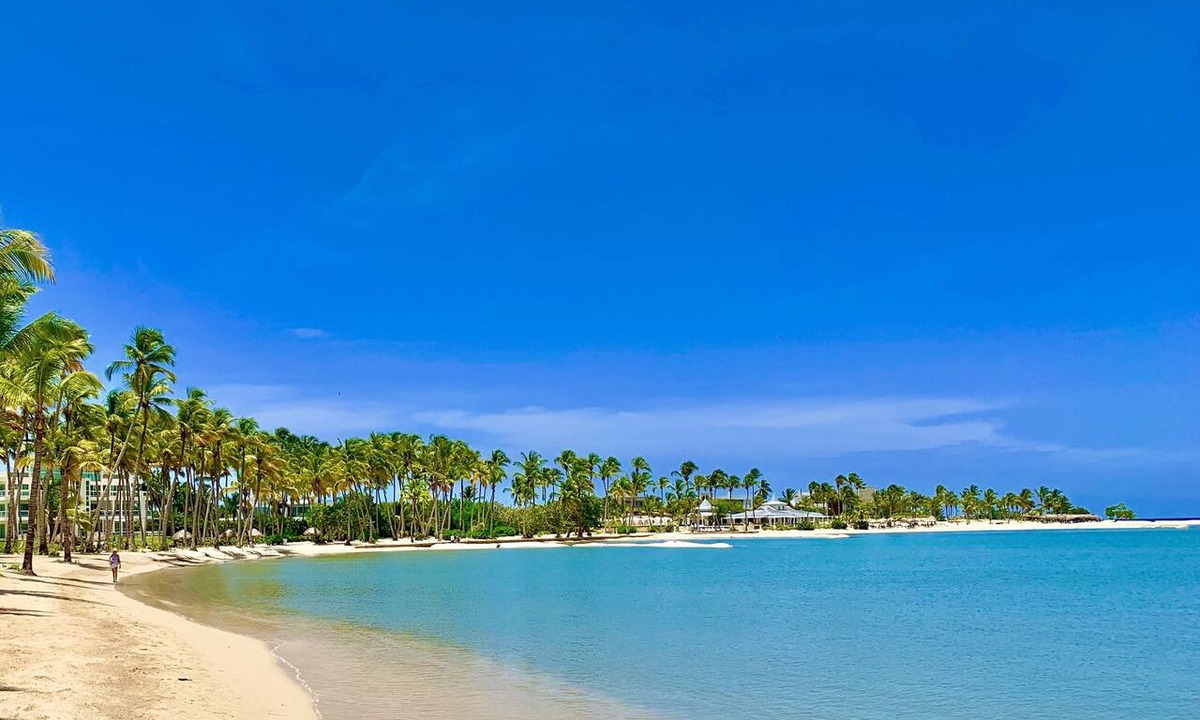El Soco House | MAGNIFIQUE BEACHWALK CONDO IN NUEVA ROMANA RESORT