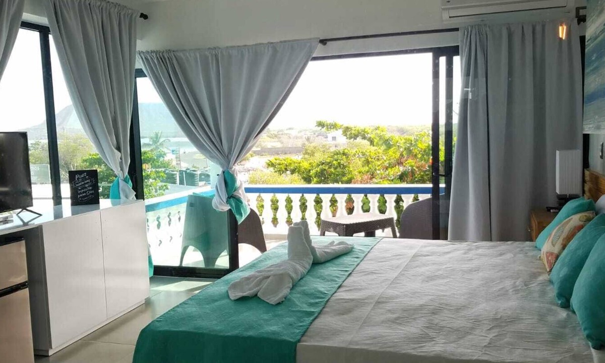 Monte Cristi Hotel | Marina del Mar Hotel