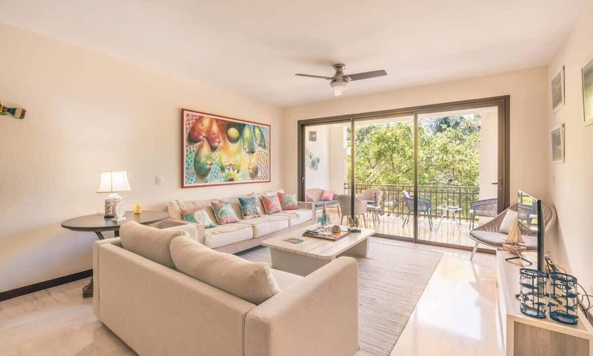 Portillo Apartment | Modern 2BR Apartment with beach access in Portillo