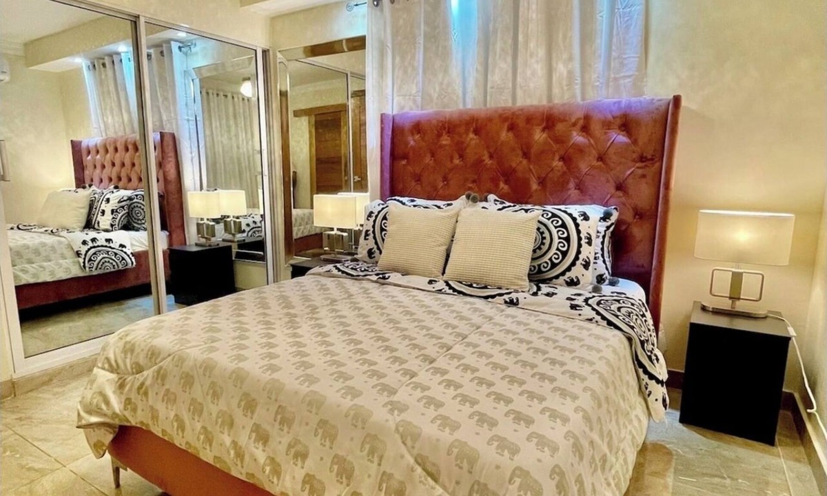 Ensanche Isabelita Apartment | Modern, stylish apartment 20 minutes from the airport