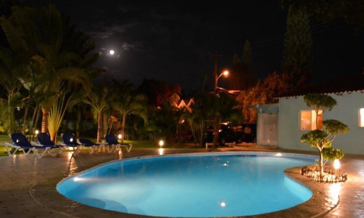 El Batey Hotel | New Garden Hotel