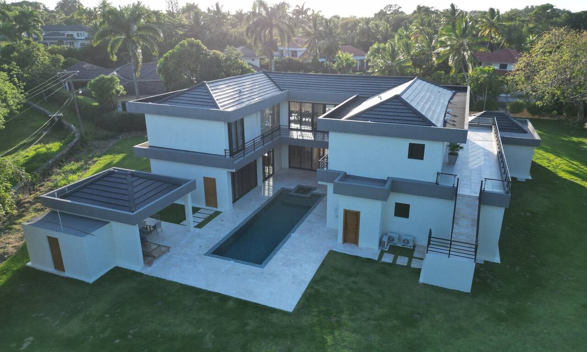 Sosua Villa | Private 5BD Luxury Villa in Seahorse Ranch w/Chef, Pool, and Beach Access