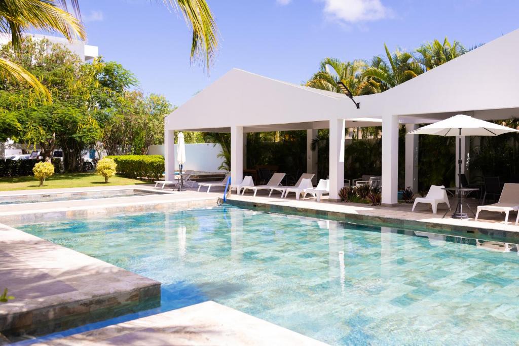 Playa Bibijagua Apartment | Punta Cana 2BR - 3 Min to Bibijagua Beach - Pool