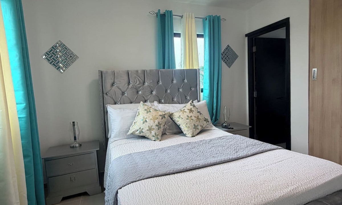 Punal Apartment | R&C apartment in santiago 3 min fron airport