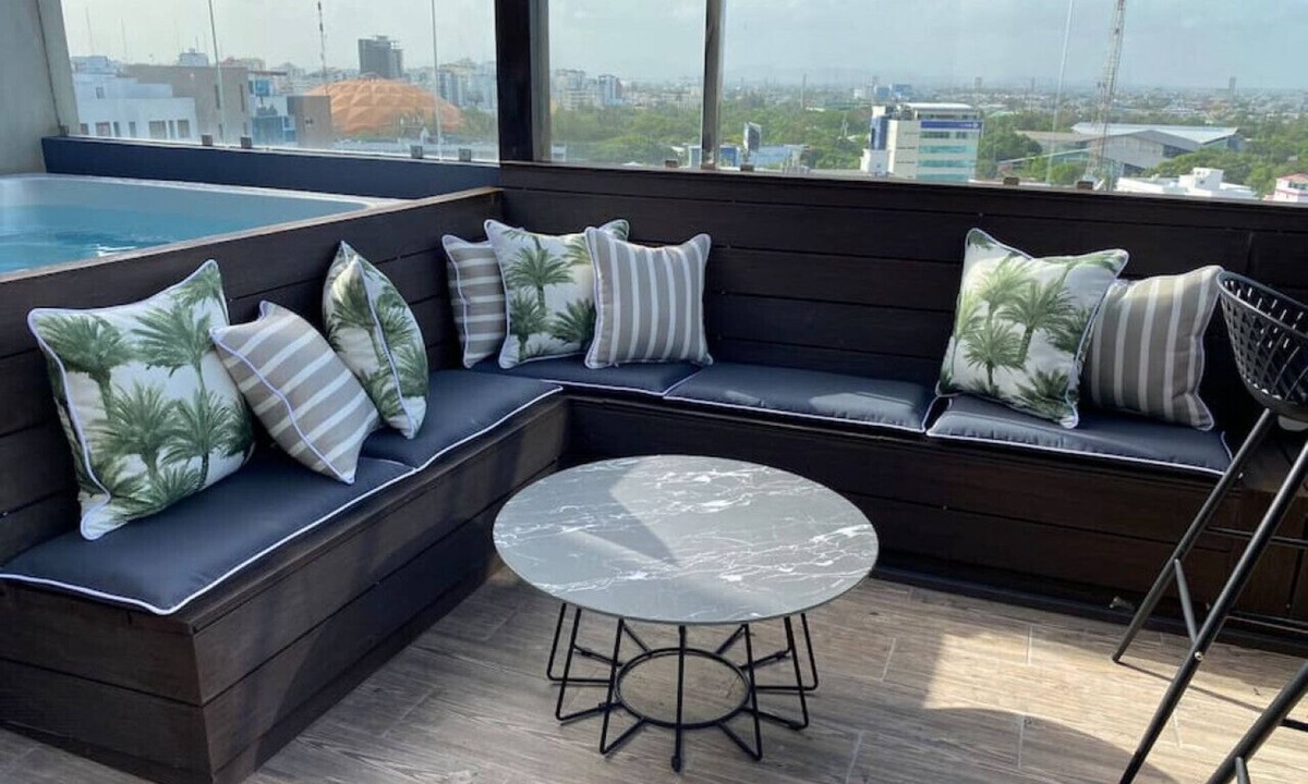 Downtown Santo Domingo Apartment | RL603 · *Elegant Downtown Penthouse with Private Jacuzzi