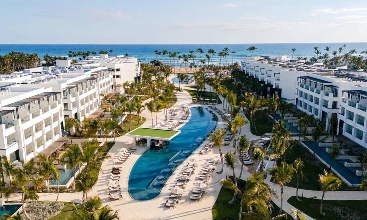Punta Cana Resort | Romantic get away to Secrets Tides Punta Cana in the Dominican Republic