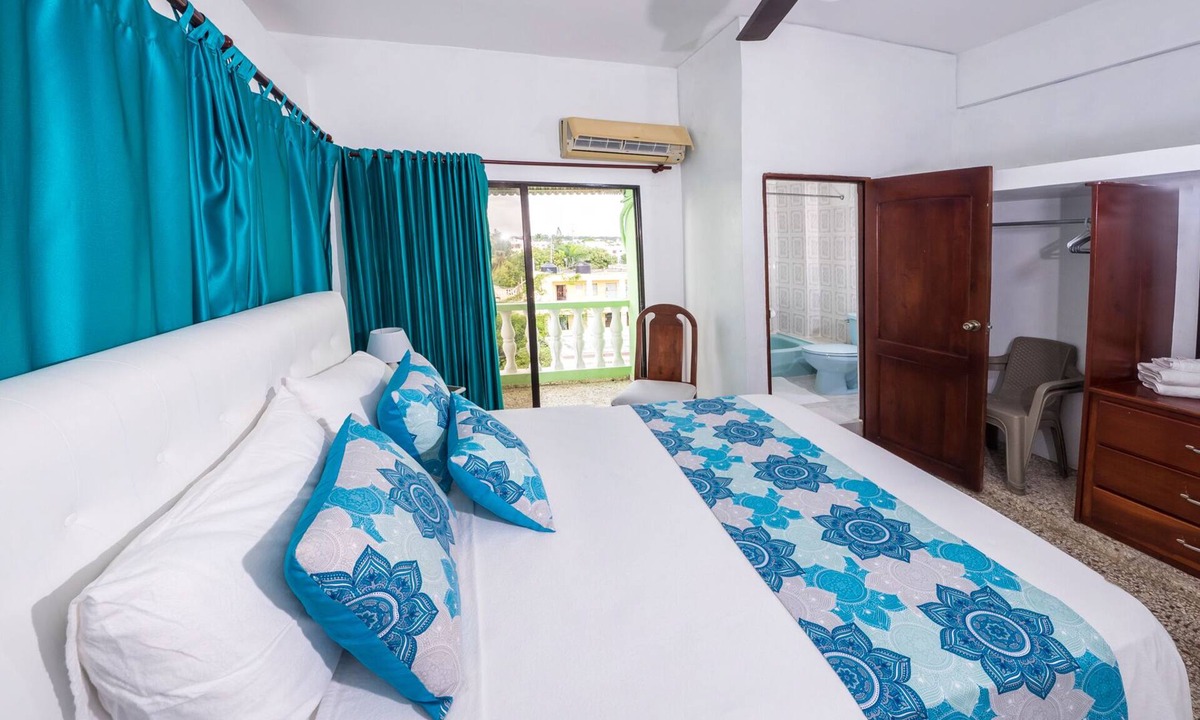 Ensanche Isabelita Hotel | Setup Hotels
