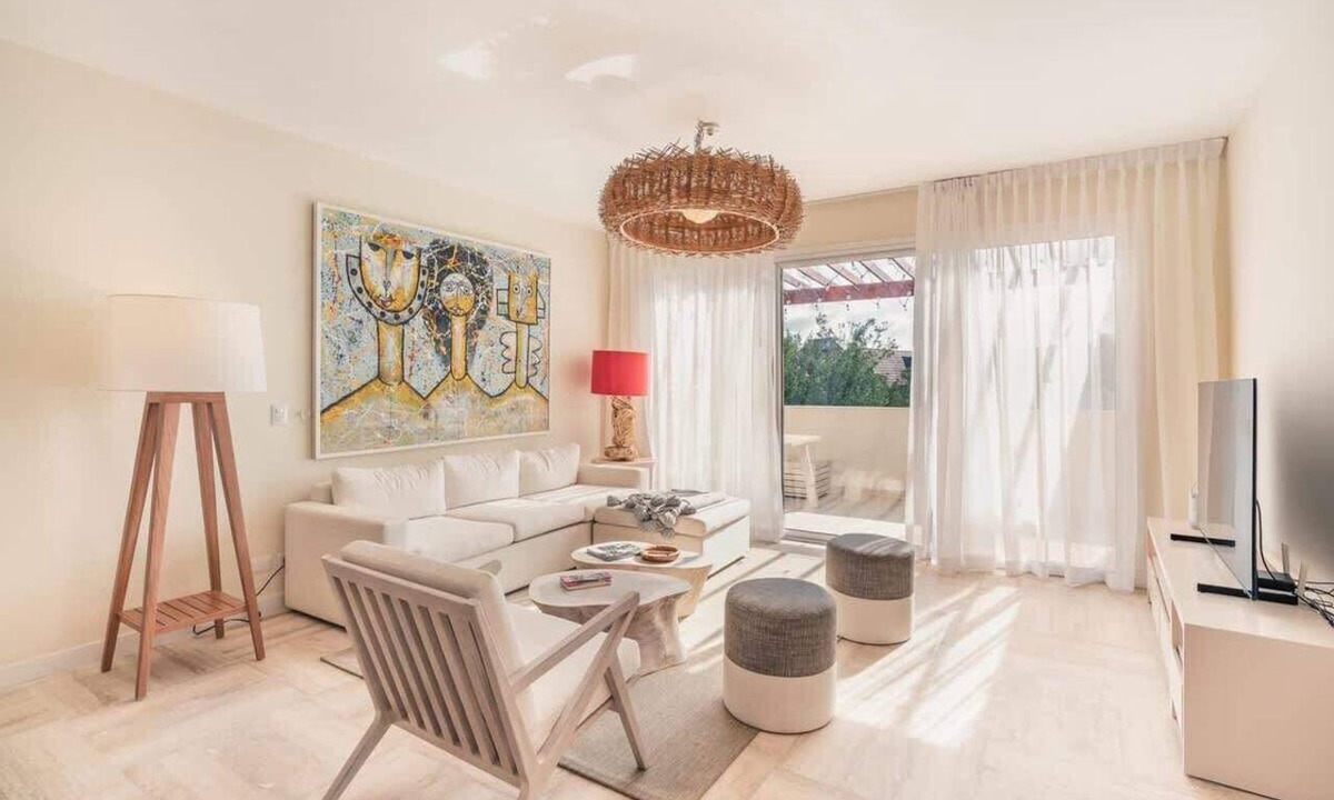 Las Terrenas Apartment | Stunning Beachfront Apartment with Pool Access