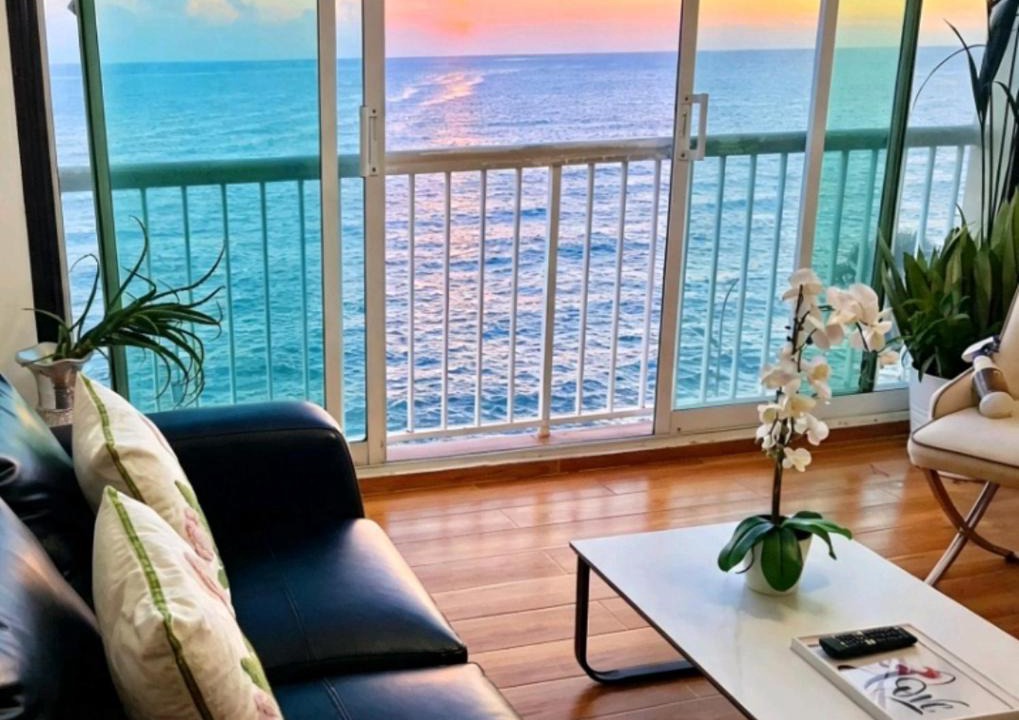 San Geronimo Apartment | Sturning Ocean View.