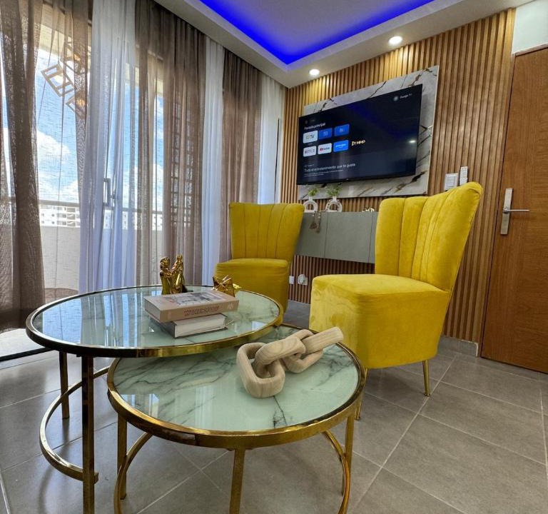 Punal Apartment | The Cibaena Apt on Fifth Palm