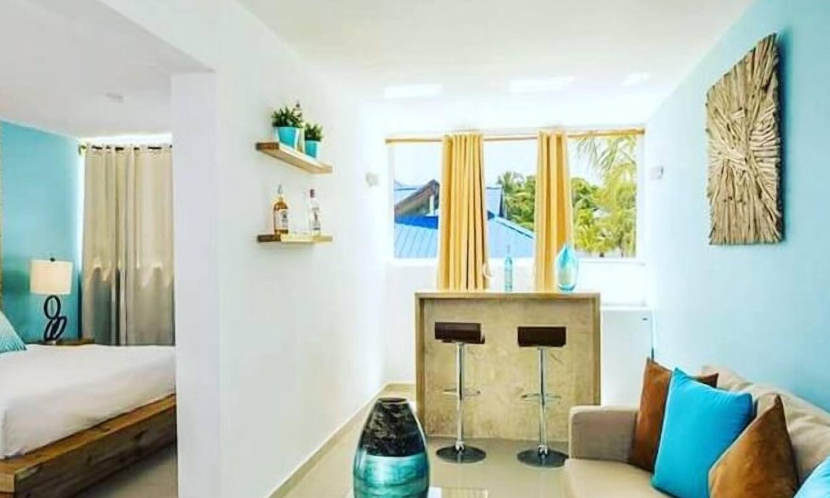 Villas Ana Maria Hotel | The Diamond Suites at Ahnvee