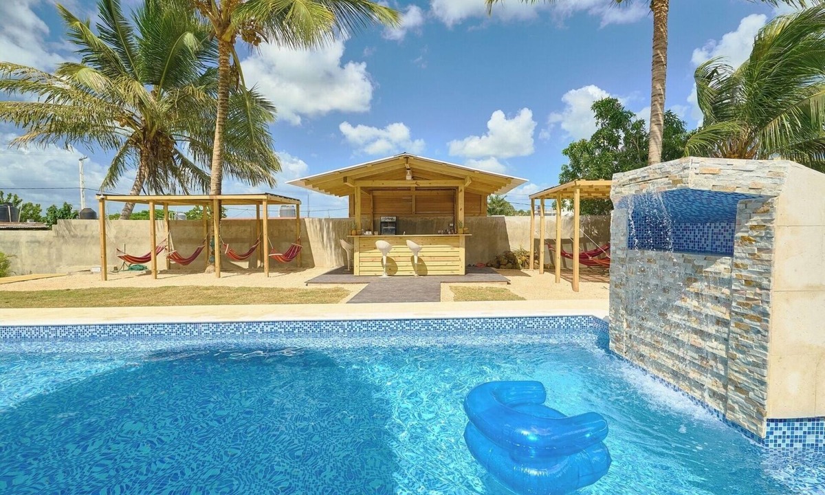 Higuey Hotel | The Patio Hotel #5 15 minutes from Macao Beach