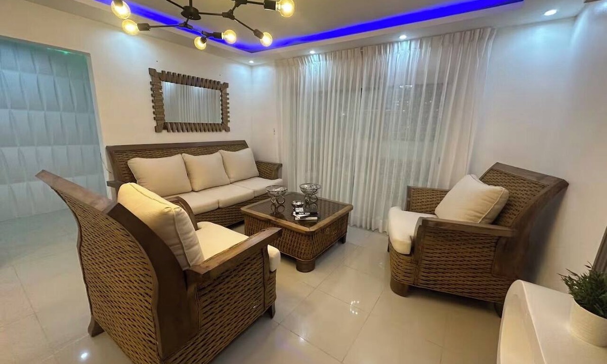 Santo Domingo Apartment | Torres Catalana | 20 min from the airport