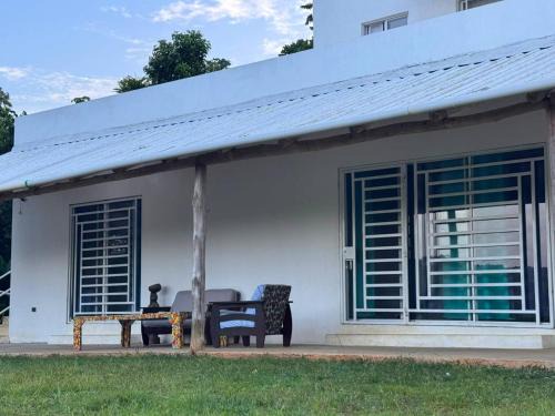 Las Terrenas Villa | Tranquil Villa Retreat in Las Terrenas - Pet-Friendly Haven