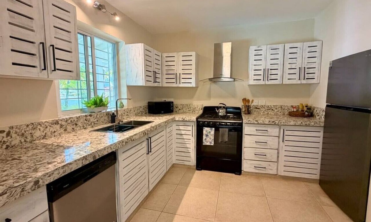 Las Terrenas Villa | Tropical Villa 4Bedroom 3Baths and Pool Near Beach