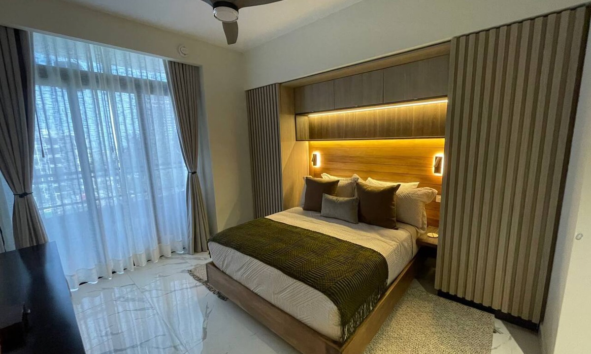 Gascue Apartment | Urban Oasis Ocean-View Studio with Balcony