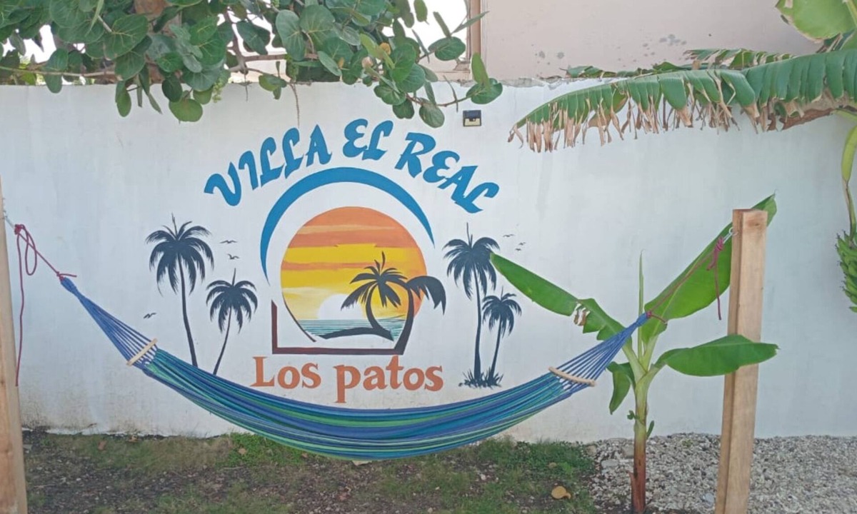 Los Patos House | Villa El Real Los Patos, casa frente a la playa con piscina
