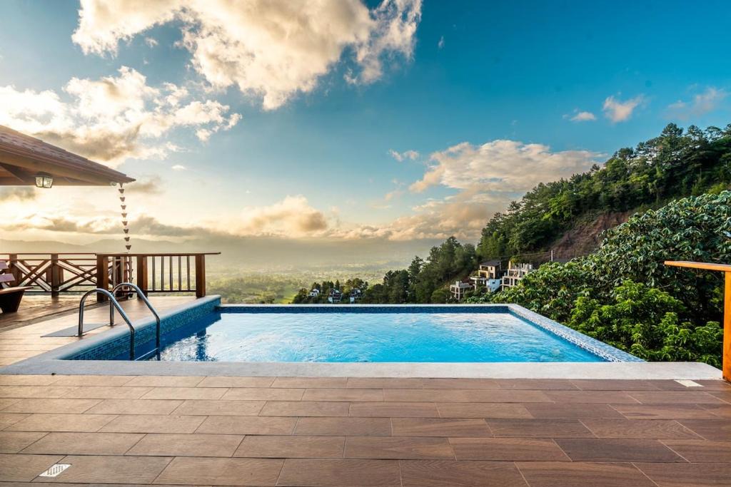 Jarabacoa Villa | Villa Eliana -Mountaintop Views -Infinity Pool
