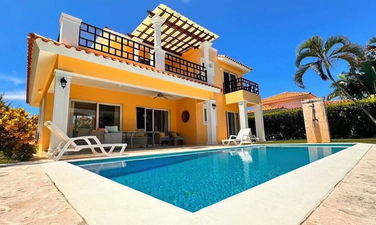 Playa Chiquita Villa | Villa Giallo | Private Pool | Sosúa Ocean Village