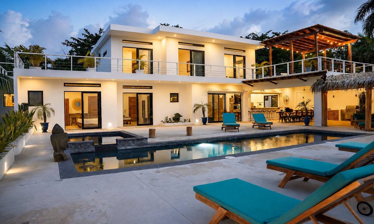 Las Terrenas Cabin | VILLA HOLISTIKA: Ocean view, private pool, 6 bedrooms, El Portillo, Las Terrenas