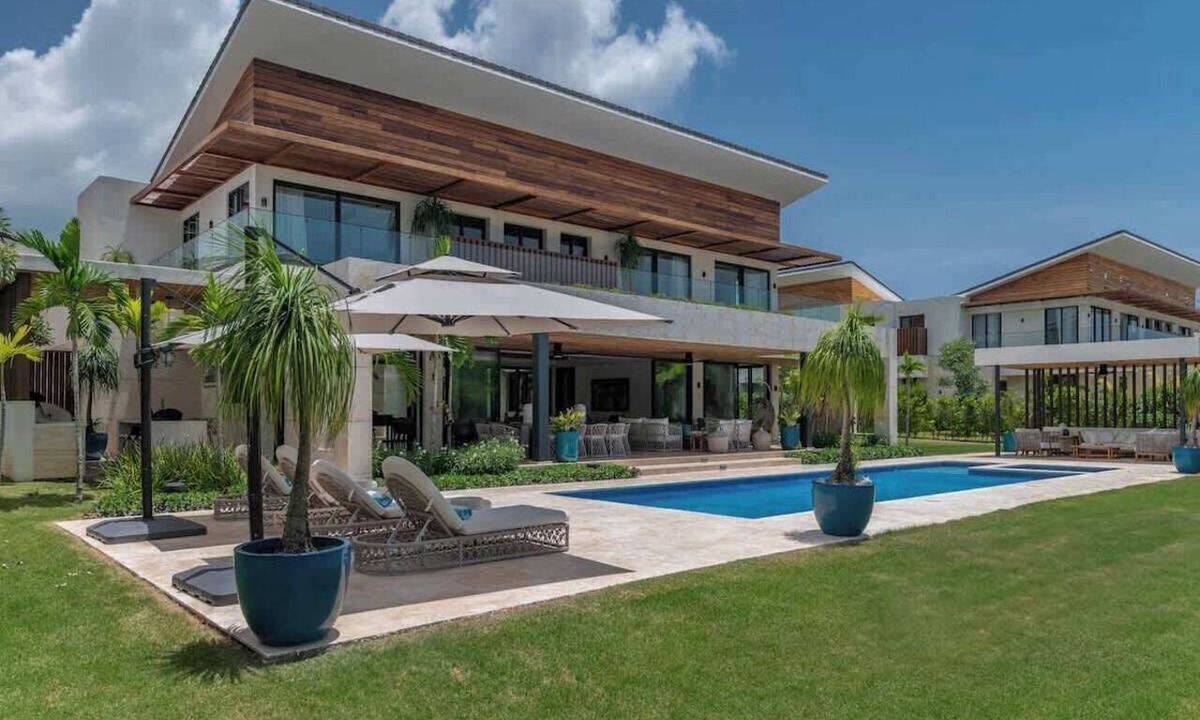 Casa de Campo House | Villa Libertad, amazing pool ,modern design