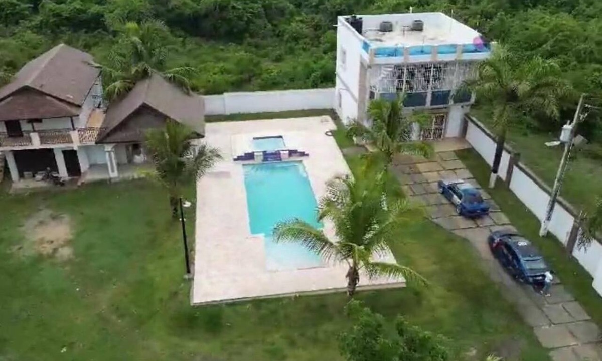 Boca Chica Villa | Villa Romero- Privada- 2 habitaciones - Casa-Piscina- Playas - Rural- Boca Chica