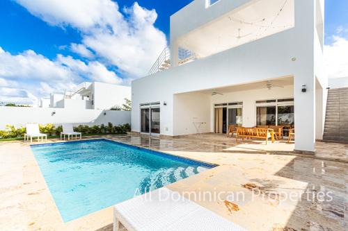 Playa Chiquita Villa | Villas Santa Fe - Sosua Ocean Village!