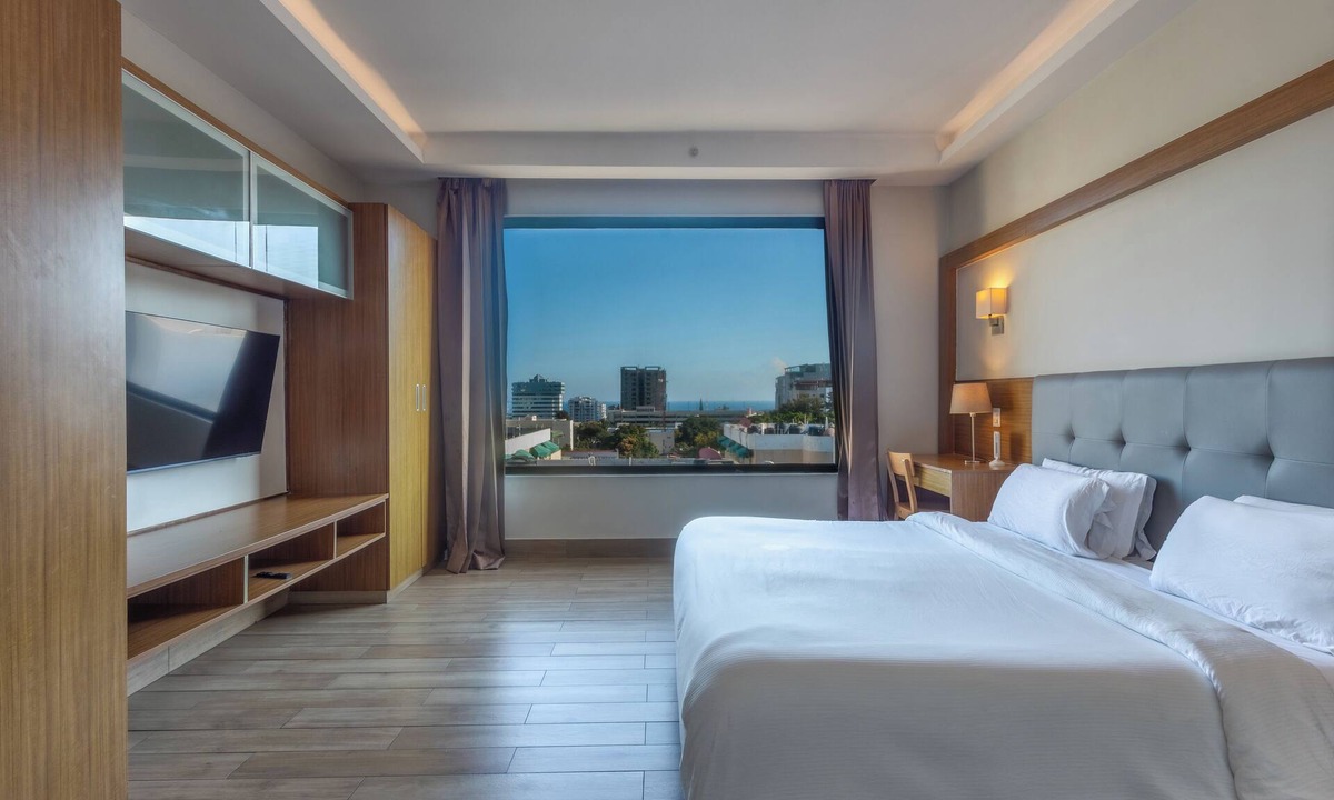 La Julia Hotel | Weston Suites & Hotel