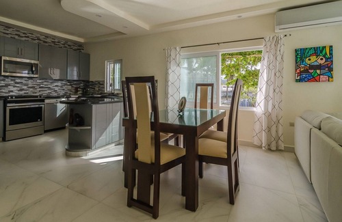 Cabarete Villa | Guest-friendly 7BD beachfront villa in central Cabarete, with amazing sea views!