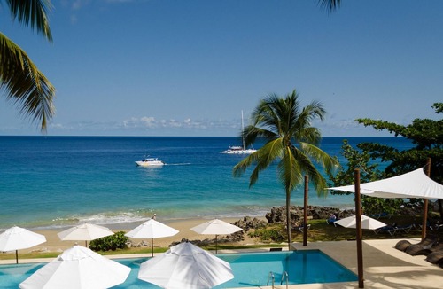 El Batey Apartment | 1BD condo in senior-friendly oceanfront residence, near everything in Sosua