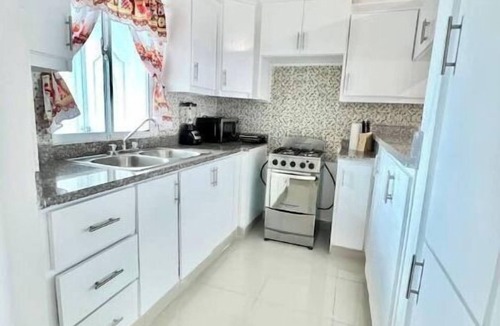 Residencial ROMANA Apartment | 2-bedroom apartment, close to the beach, Romana Airport, and Altos de Chavón.