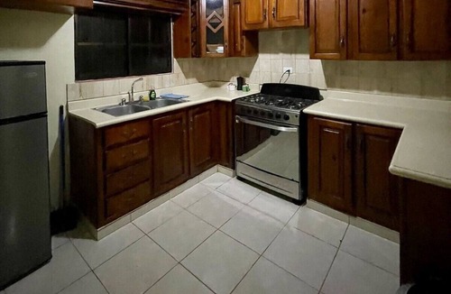 Janico Apartment | 3-bedroom apartment 201 @ Janico